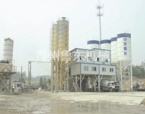 HZS120標(biāo)準(zhǔn)型混凝土攪拌樓